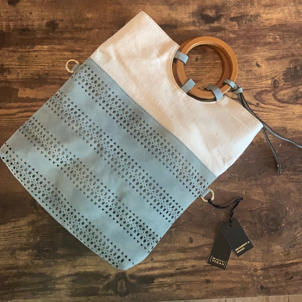 Gramercy & Grand Bag with attachable straps